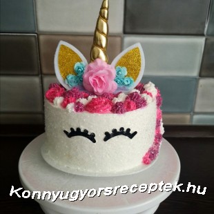 Csokikrémes csillámló egyszarvú torta Csokikrémes csillámló egyszarvú torta