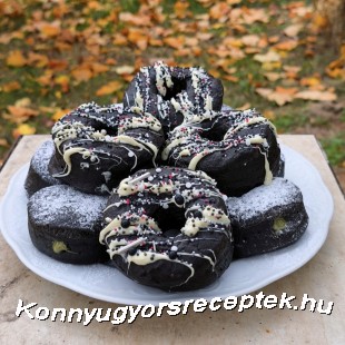 Fekete fánkok Picipirostól